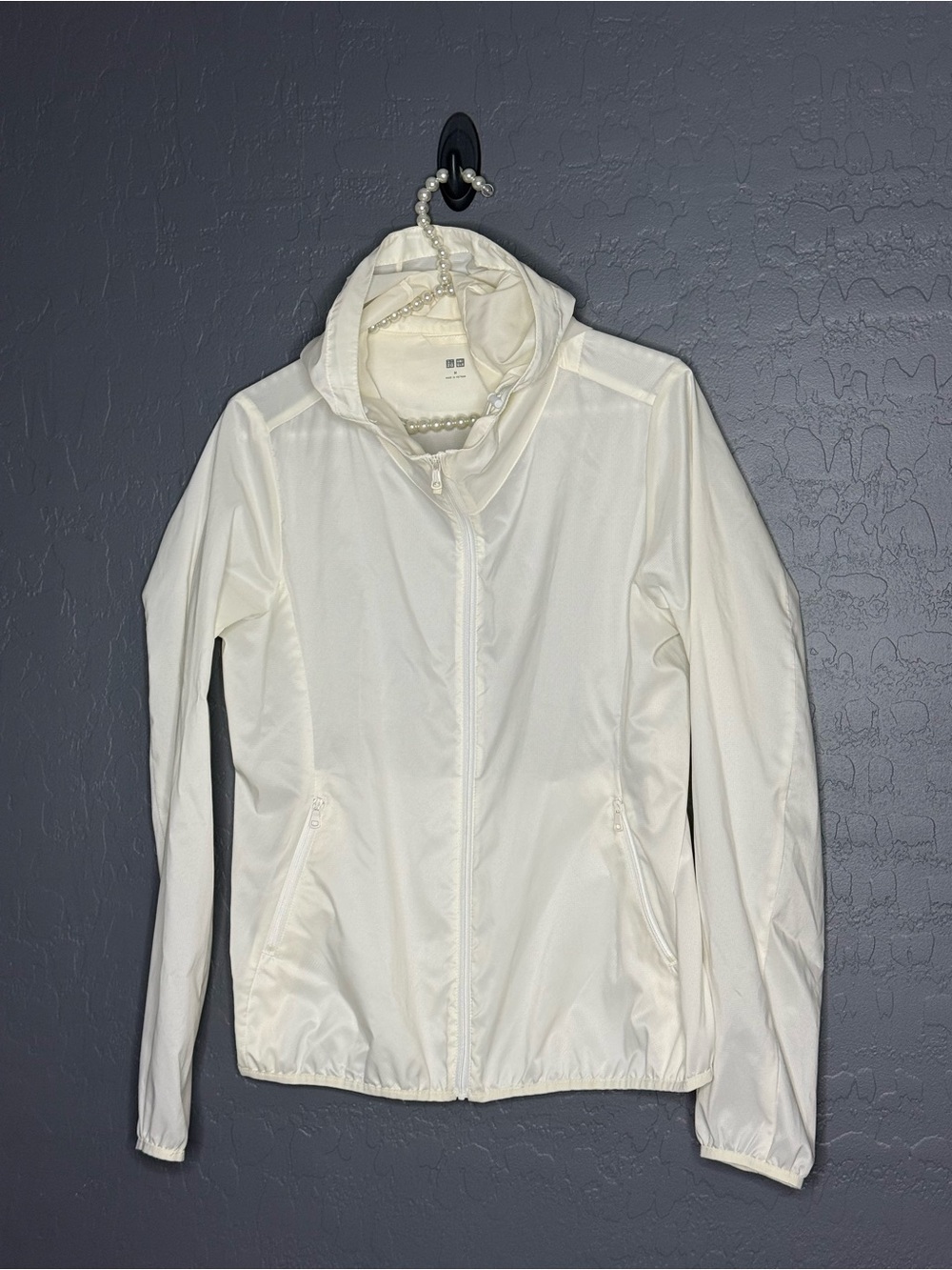 Uniqlo Women's Cream Hooded Utility Jacket